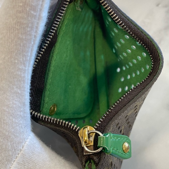 Louis Vuitton Limited Edition Green Monogram Perforated Pochette Cles Key Pouch - Picture 8 of 10